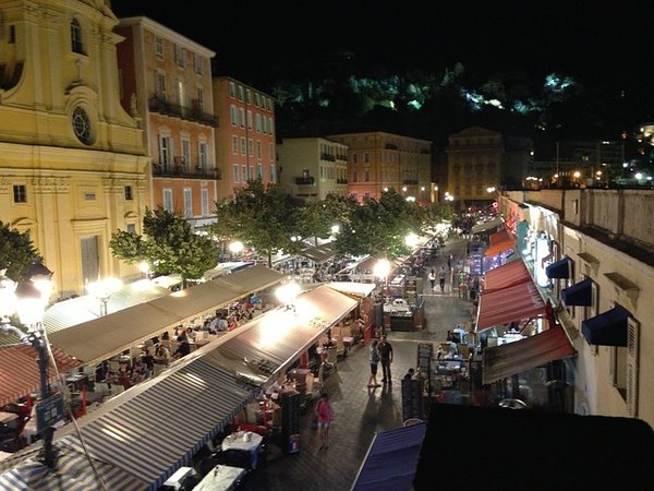 Découvrez les plus beaux marchés d'Ardèche : une escapade gourmande et traditionnelle